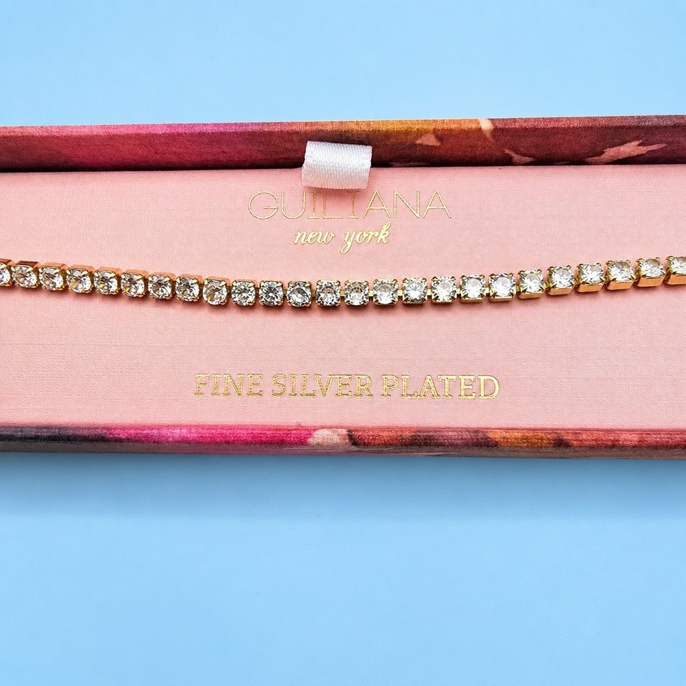 Giuliana New York Crystal Tennis Bracelet Gold Tone Silver Plated Box -3449
